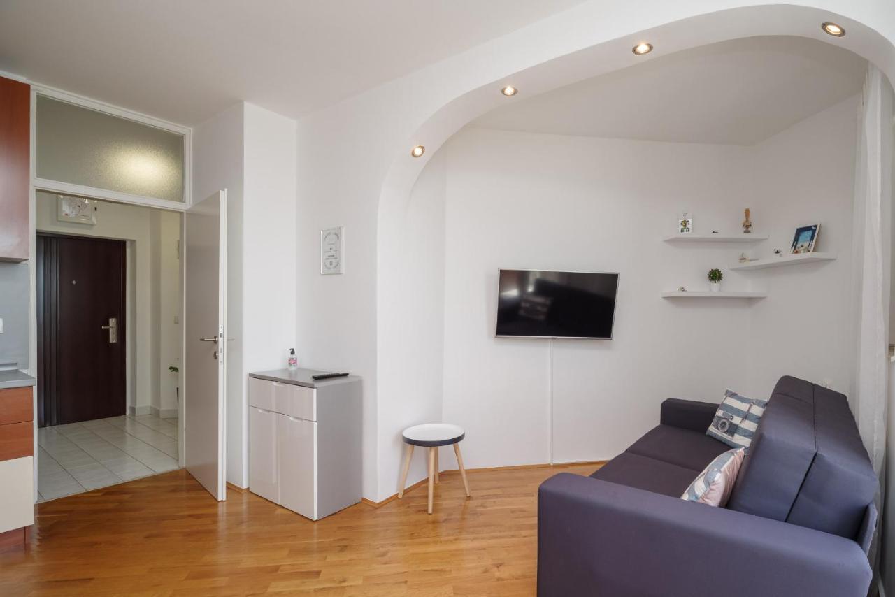 Apartment Beta Цриквеница Экстерьер фото