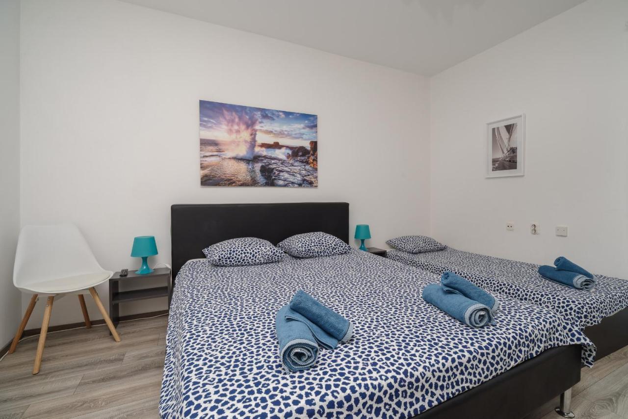 Apartment Beta Цриквеница Экстерьер фото
